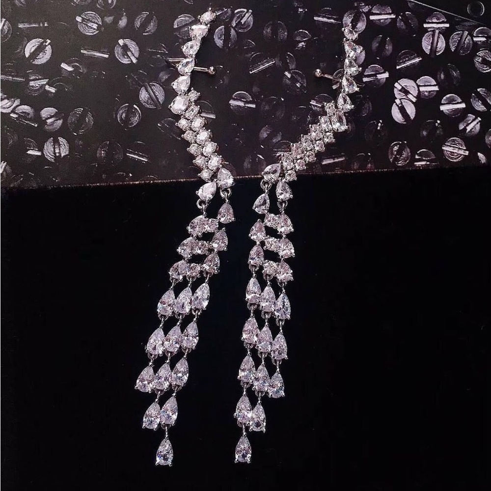 Beautiful Diamond stimulant Cz Falling marquis Silver drop earrings